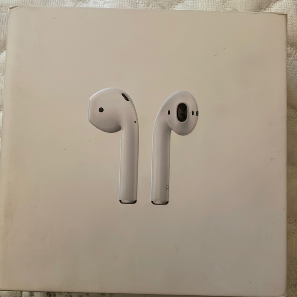 Apple AirPods 1st gen